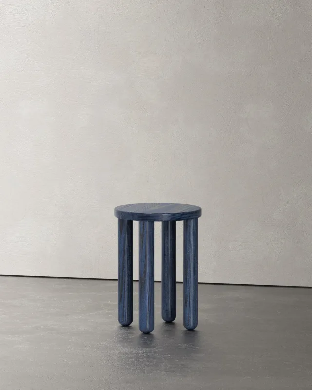 Layout - Round Stool