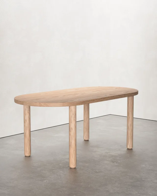 Layout - Oblong Dining Table