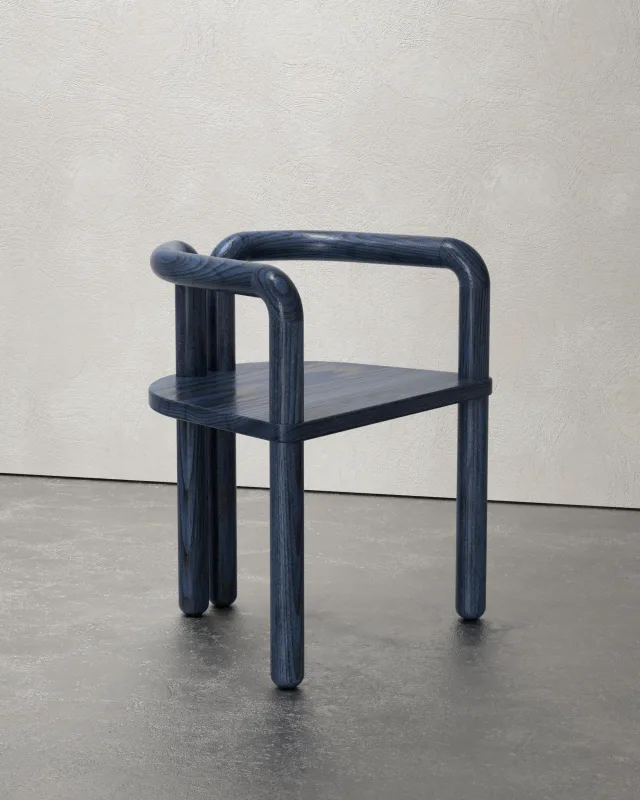 Layout - Captain Chair
