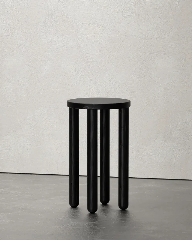 Layout - Round Counter Stool